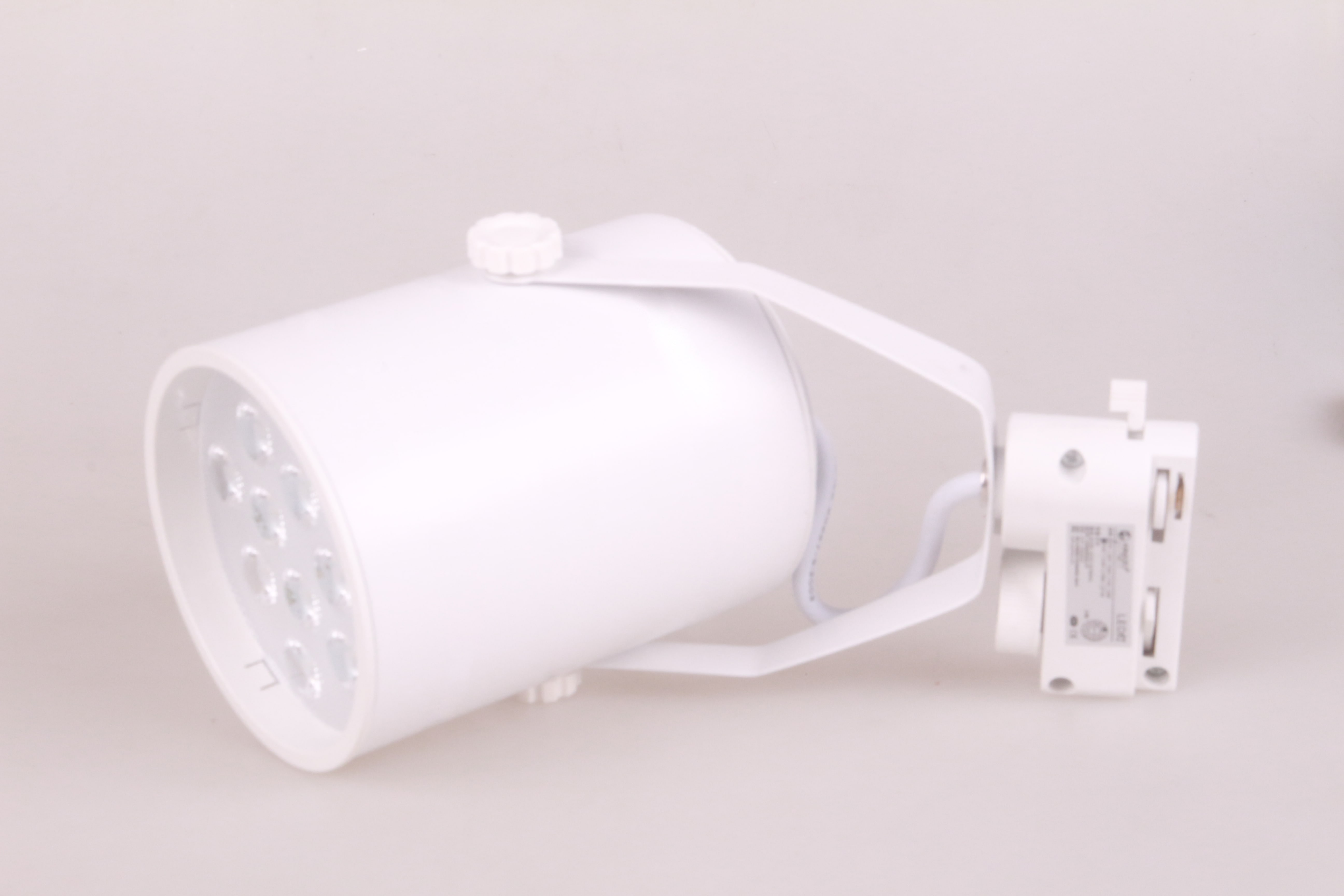 Đèn led rọi ray kz-rt701